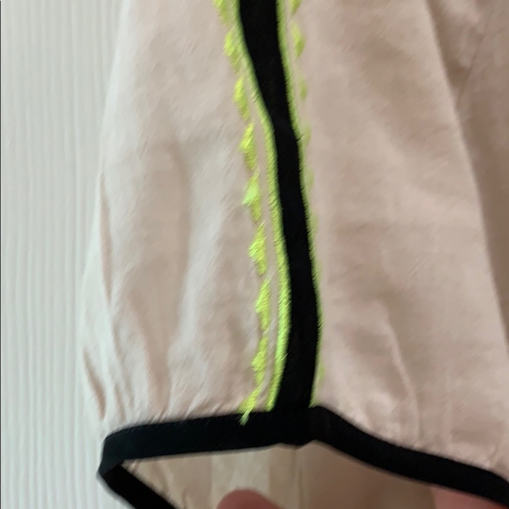 Shirt - Picture 3 of 5